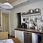 Doris Apartment